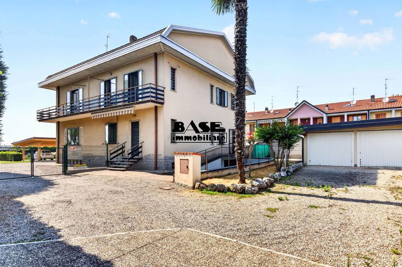 Porzione di casa in Via Europa Unita 68, Cermenate