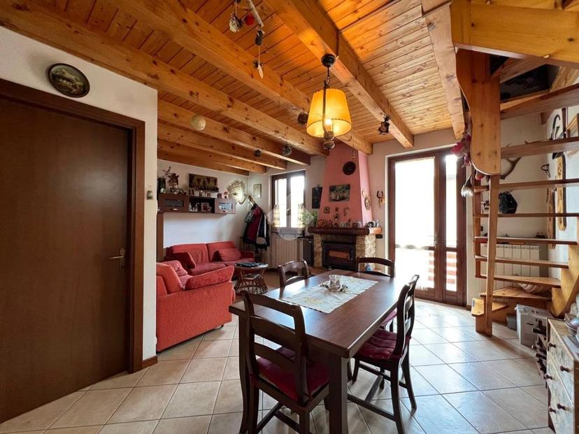 Monolocale in Via Giacinto Gambirasio 15, Clusone — foto 3 di 5