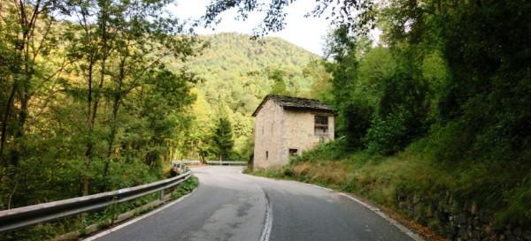 Rustico in Via Blello di Gerosa, Val Brembilla