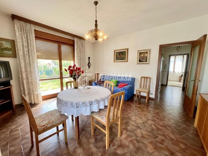 Villa a schiera in Via Don Luigi Monti, Credaro — foto 5 di 5