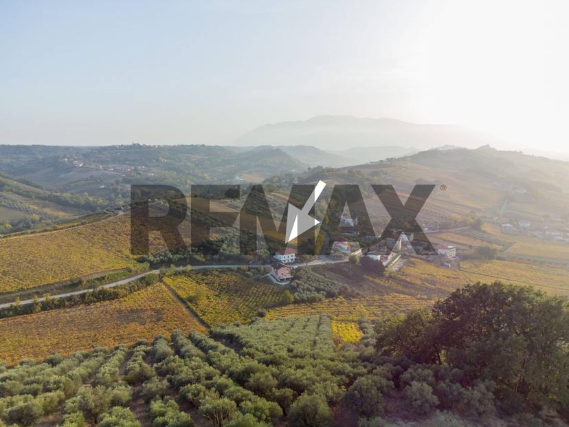 Villa in Contrada Montupoli Avenna 128, Miglianico — foto 4 di 5