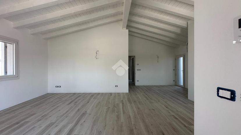 Villa in Strada Regionale 463, Sesto al Reghena — foto 4 di 5