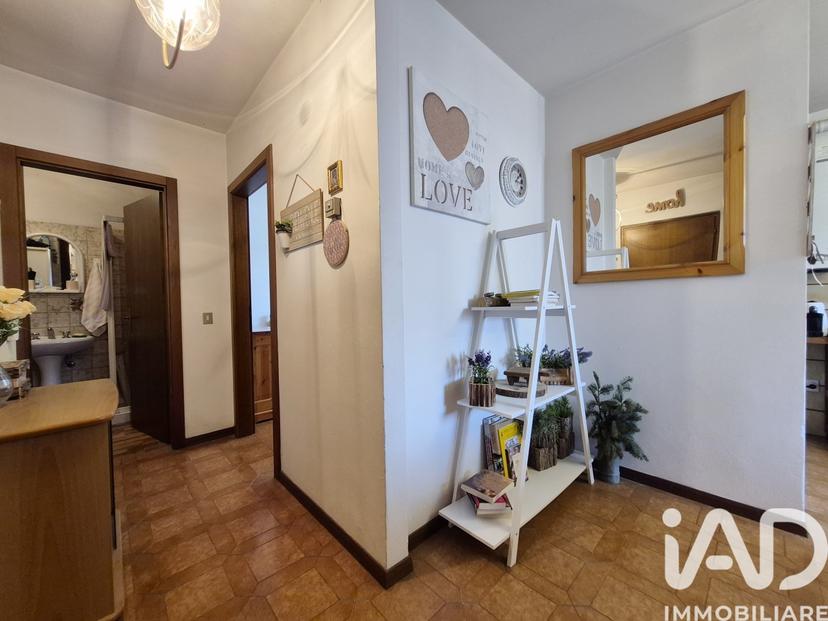 Bilocale in Via ai Calpi, Brentonico — foto 2 di 5