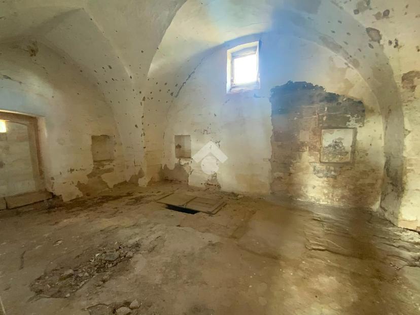 Casa indipendente in Contrada San Barbato Montegallo, Villa Castelli — foto 3 di 5