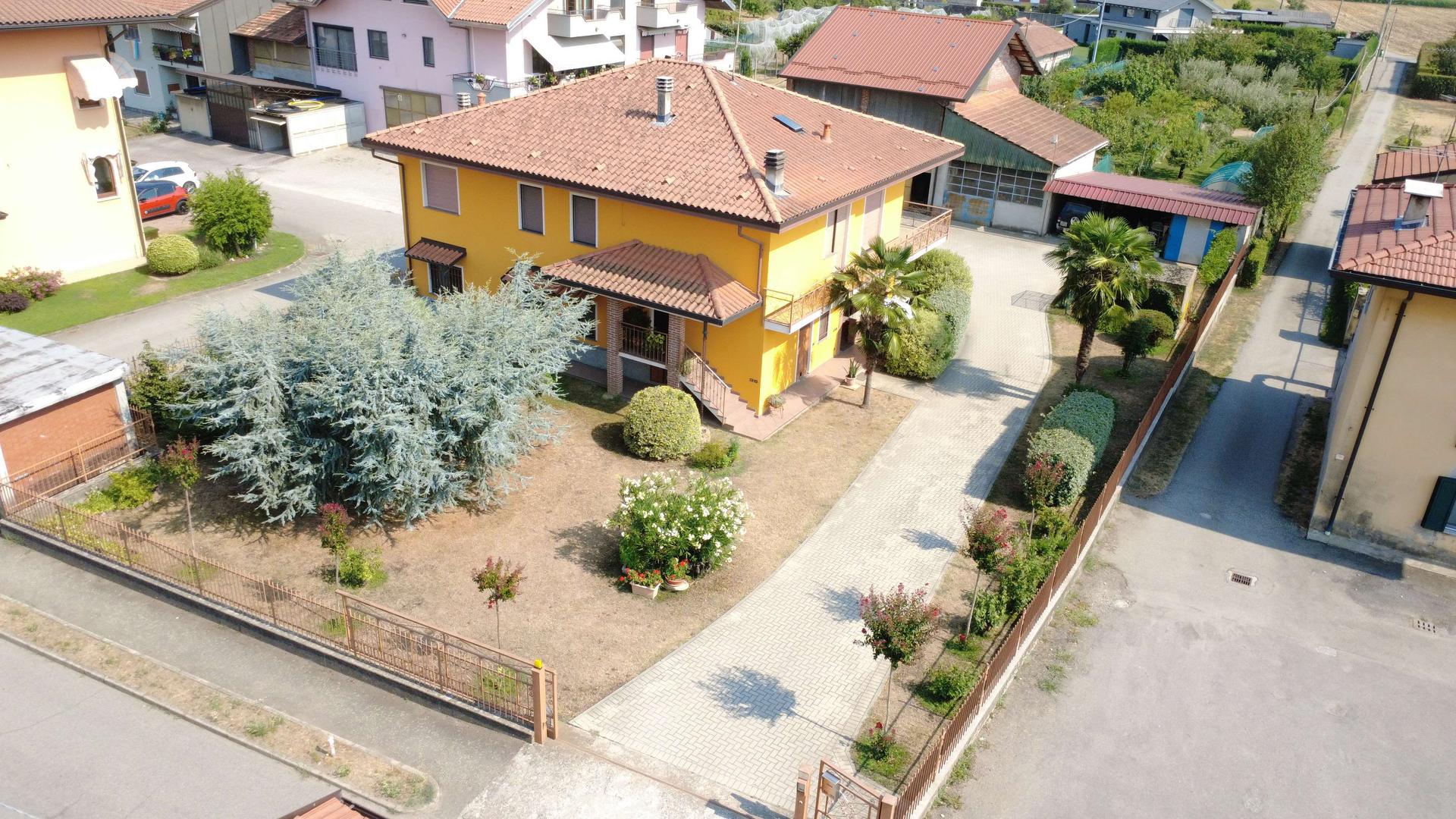 Casa indipendente in Località Sant' Antonio 9, Fontaneto d'Agogna