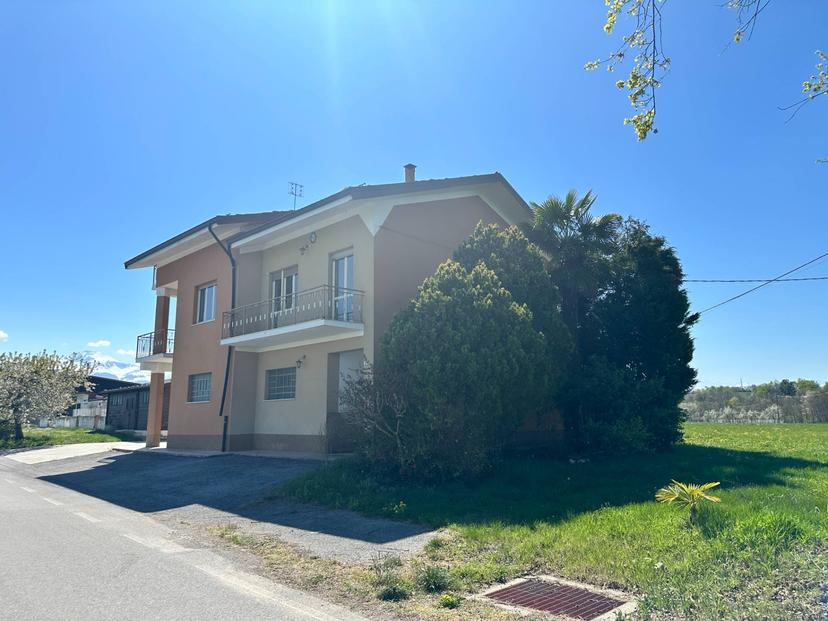 Casa indipendente in Via San Gottardo 4, Villanova Mondovì — foto 2 di 5