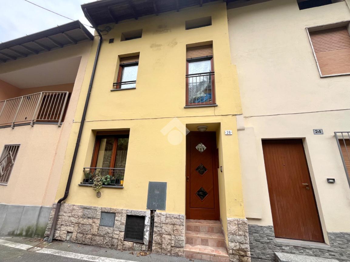 Casa indipendente in Via San Carlo 26, Costa Volpino