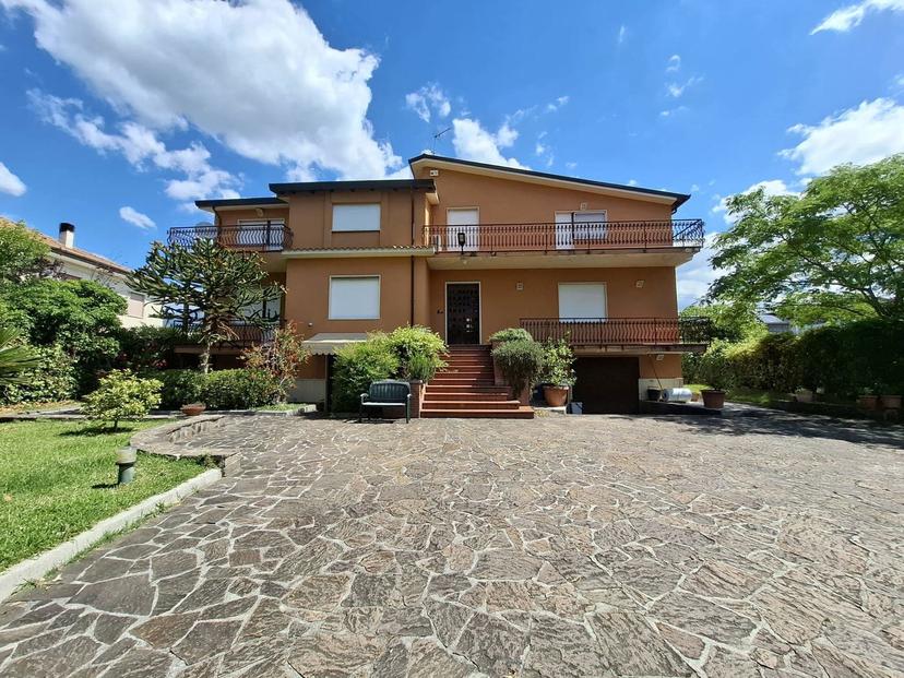 Villa in Via Campo La Guzza  43, Broccostella — foto 3 di 5