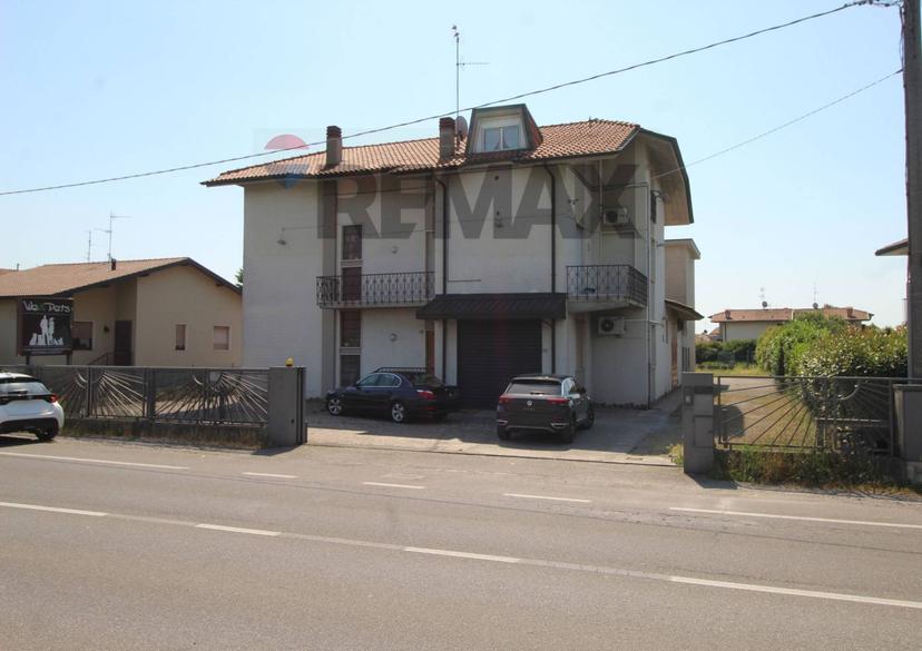 Casa indipendente in Via Padergnone 26, Zanica — foto 2 di 5