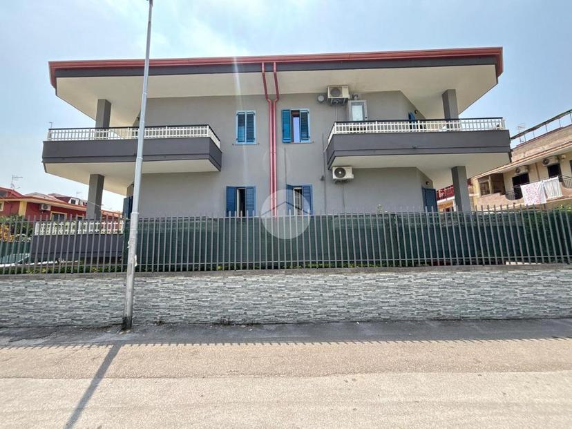 Villa in Via Marco Minghetti 13, Acerra — foto 3 di 5