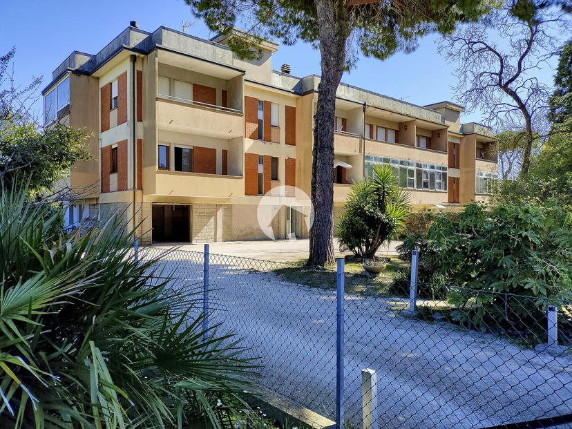 Quadrilocale in Viale Reno 6, Cesenatico — foto 4 di 5