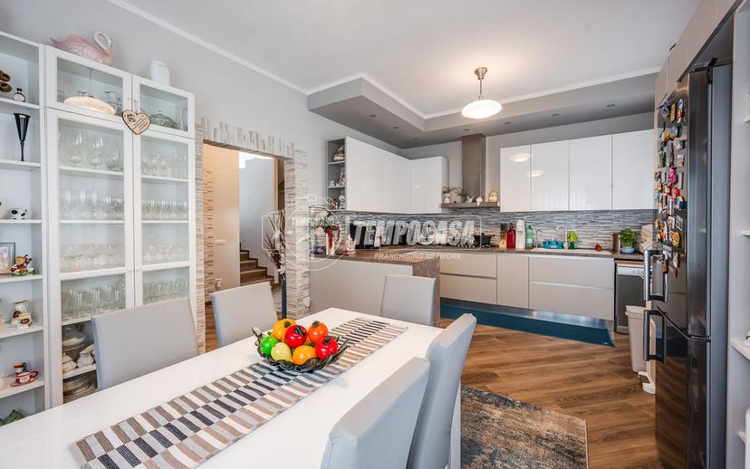 Villa in Via Picelli, Felegara 35, Medesano — foto 3 di 5