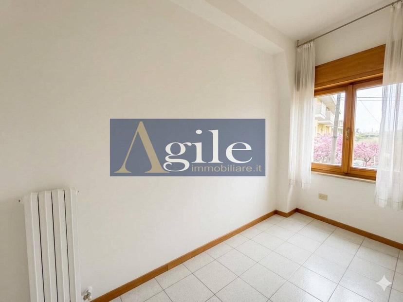 Appartamento in Via San Giuseppe, Corropoli — foto 2 di 5