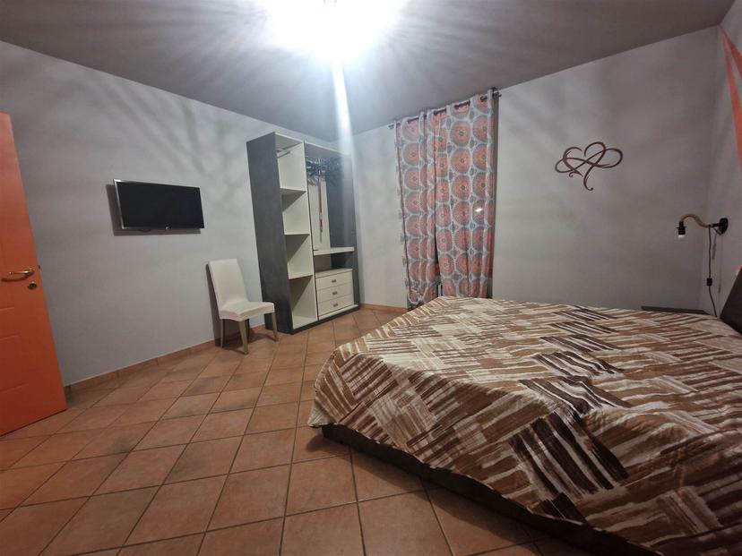 Trilocale in Via Vaccarolo, Desenzano del Garda — foto 3 di 5