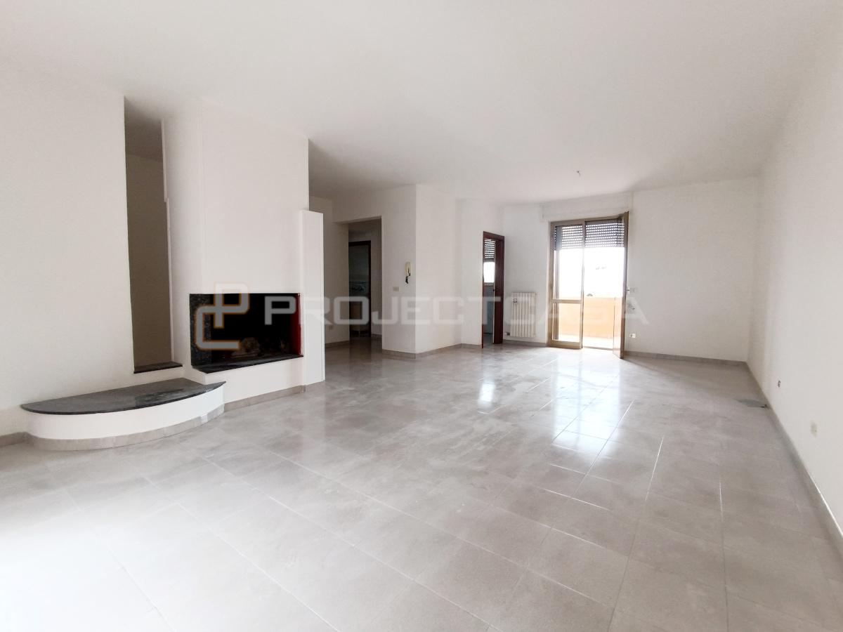 Appartamento in Via a. Galateo De Ferraris 102, Maglie