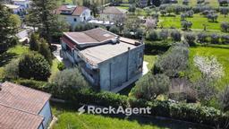 Villa bifamiliare in Via Indipendenza 76, Sant'Egidio alla Vibrata