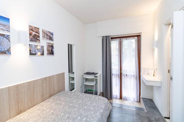 Trilocale in Viale Ungheria 13, Milano — foto 2 di 5