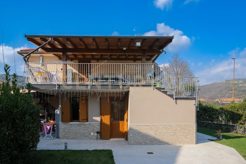 Villa a schiera in Via Giovanni Ventitreesimo 2, Mezzane di Sotto — foto 4 di 5