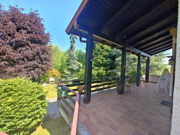 Villa bifamiliare in Località Piano delle Noci 5, Alta Valle Intelvi — foto 2 di 5