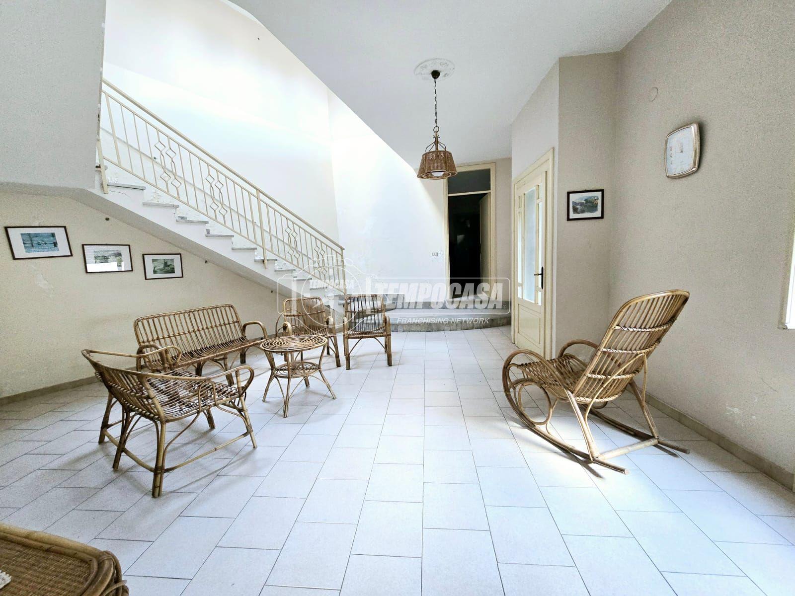 Casa indipendente, Taurano