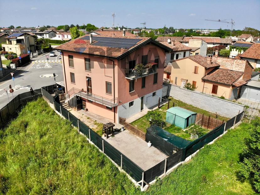 Villa in Via Don Luigi Sterzi 2, Castelvetro Piacentino — foto 5 di 5