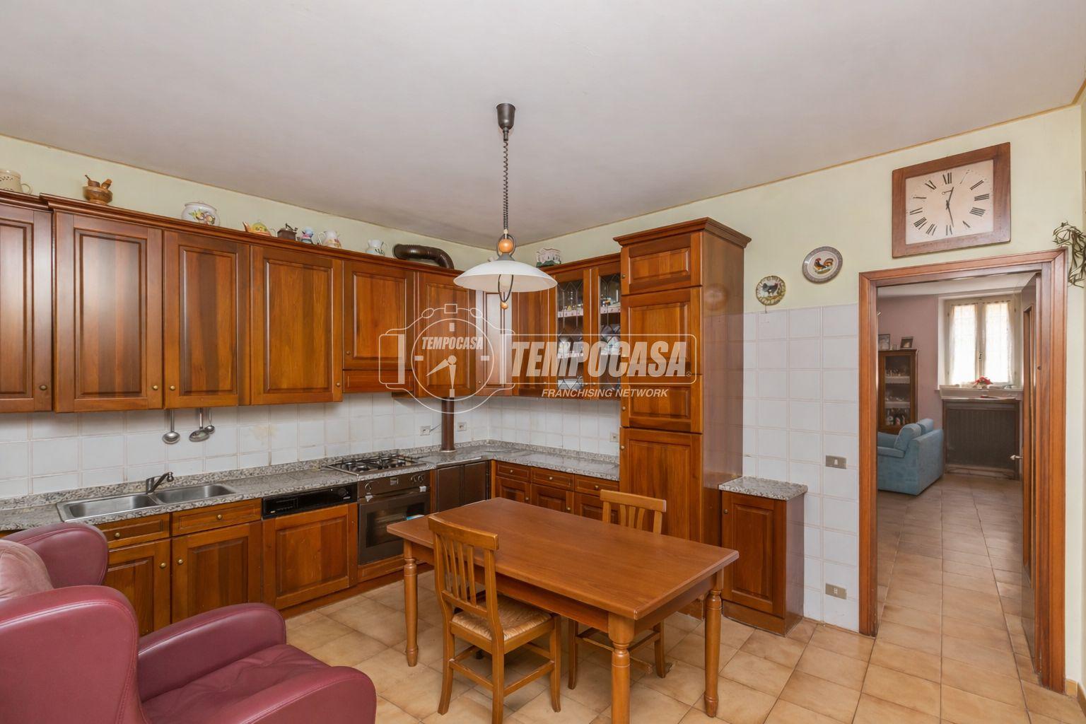 Casa indipendente in Via Monfalcone, Fossano