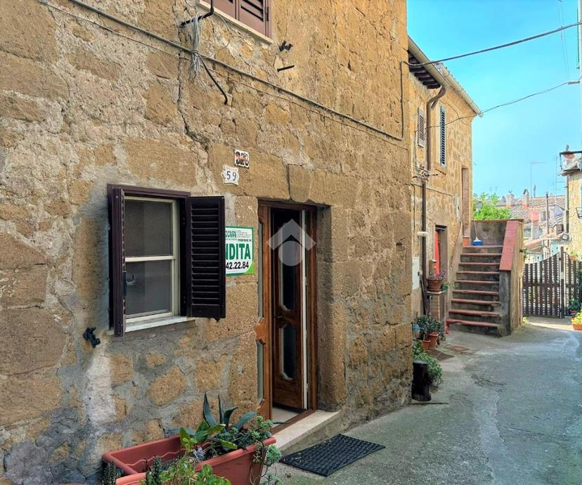 Bilocale in Via Cesare Battisti 58, Farnese — foto 5 di 5