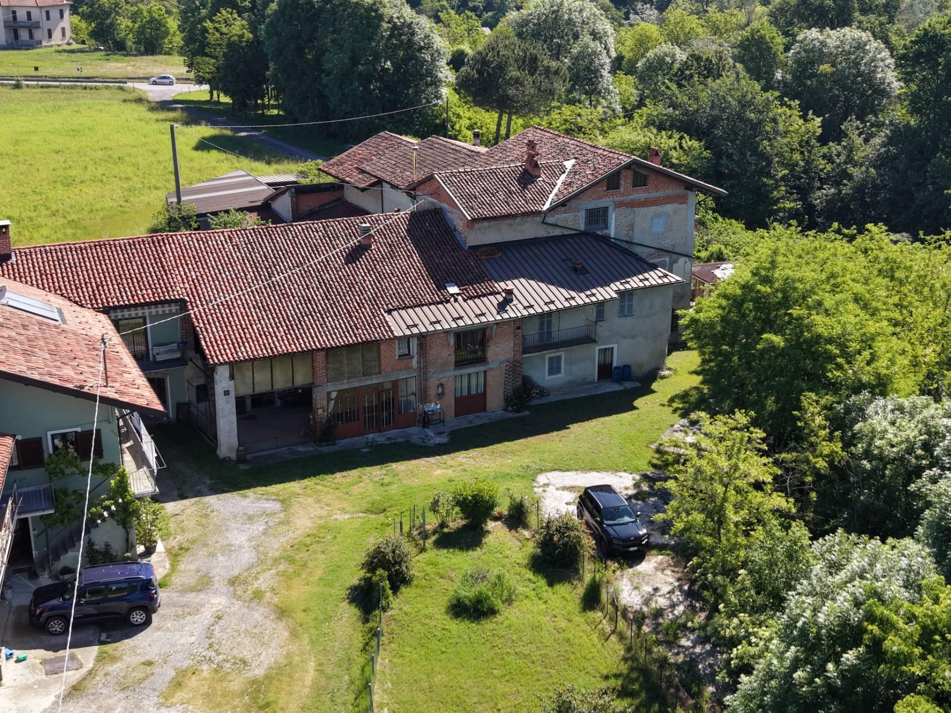 Casa indipendente in Strada di Gratteria 15, Mondovì