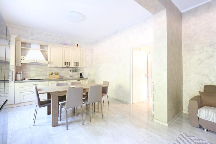 Casa indipendente in Strada Colle di Mezzo 83, Pescara — foto 2 di 5