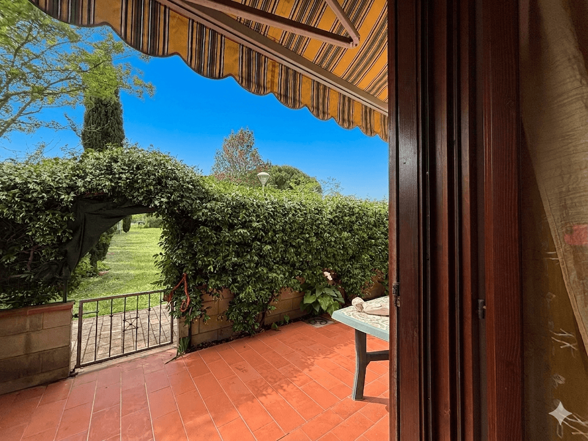 Villa a schiera, Terricciola