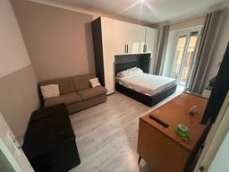 Trilocale in Via Roma, Banchette