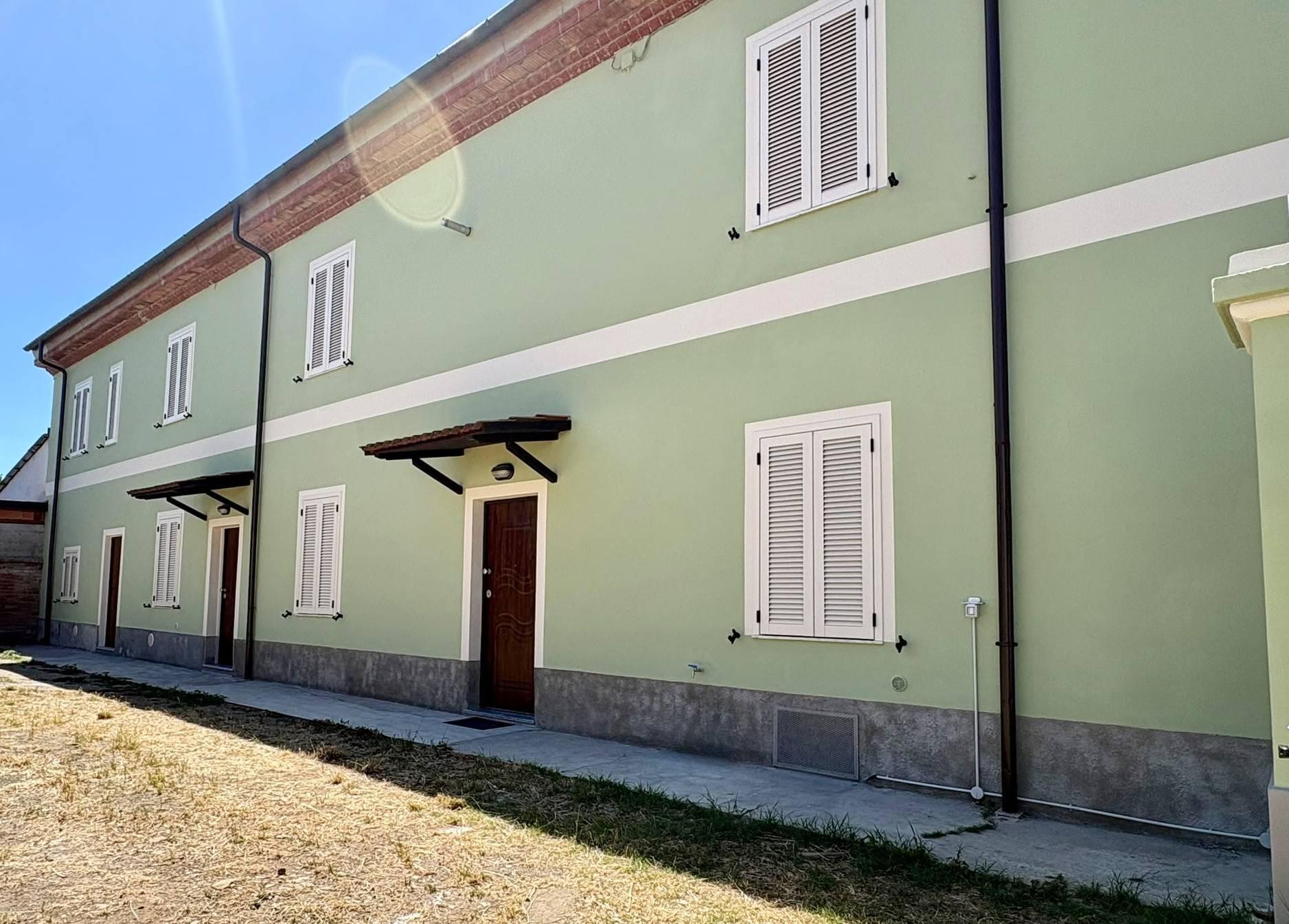 Casa indipendente in Strada Menaccia 41, Alessandria