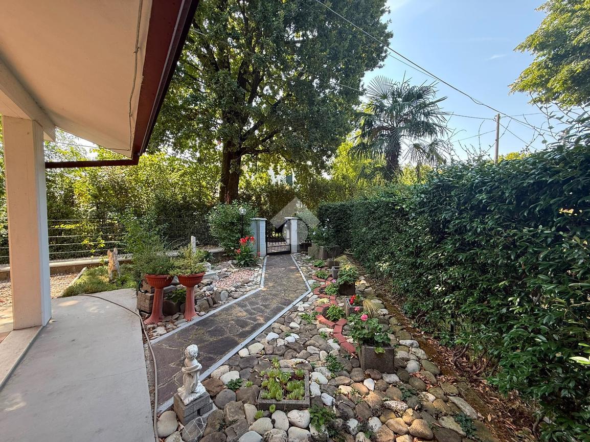 Villa in Via Cervi 1, Campegine