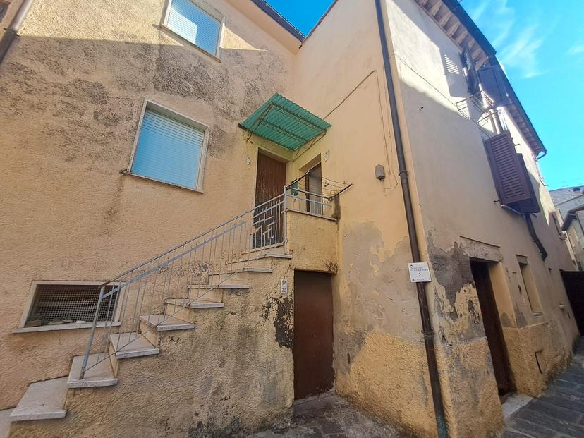 Villa a schiera in Via Umberto Primo, Alviano — foto 3 di 5