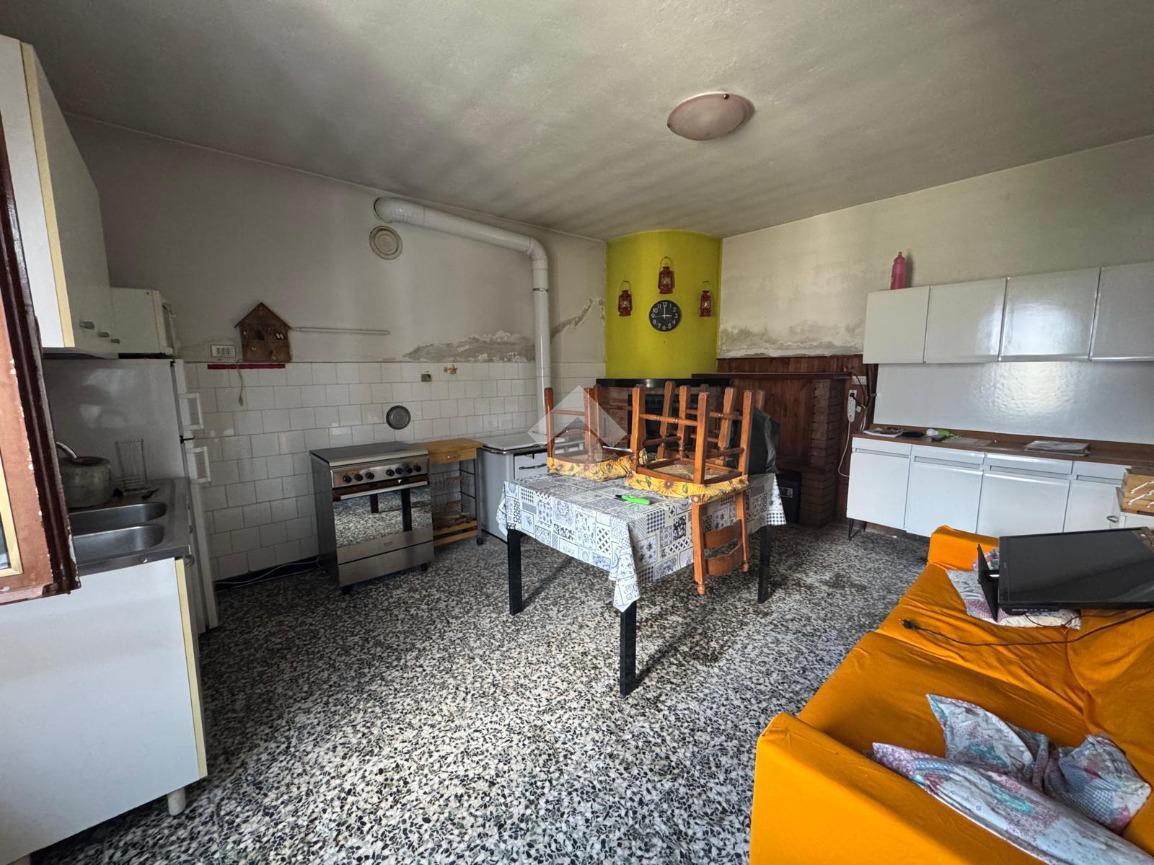 Casa indipendente in Via Bocchetti, Colorina