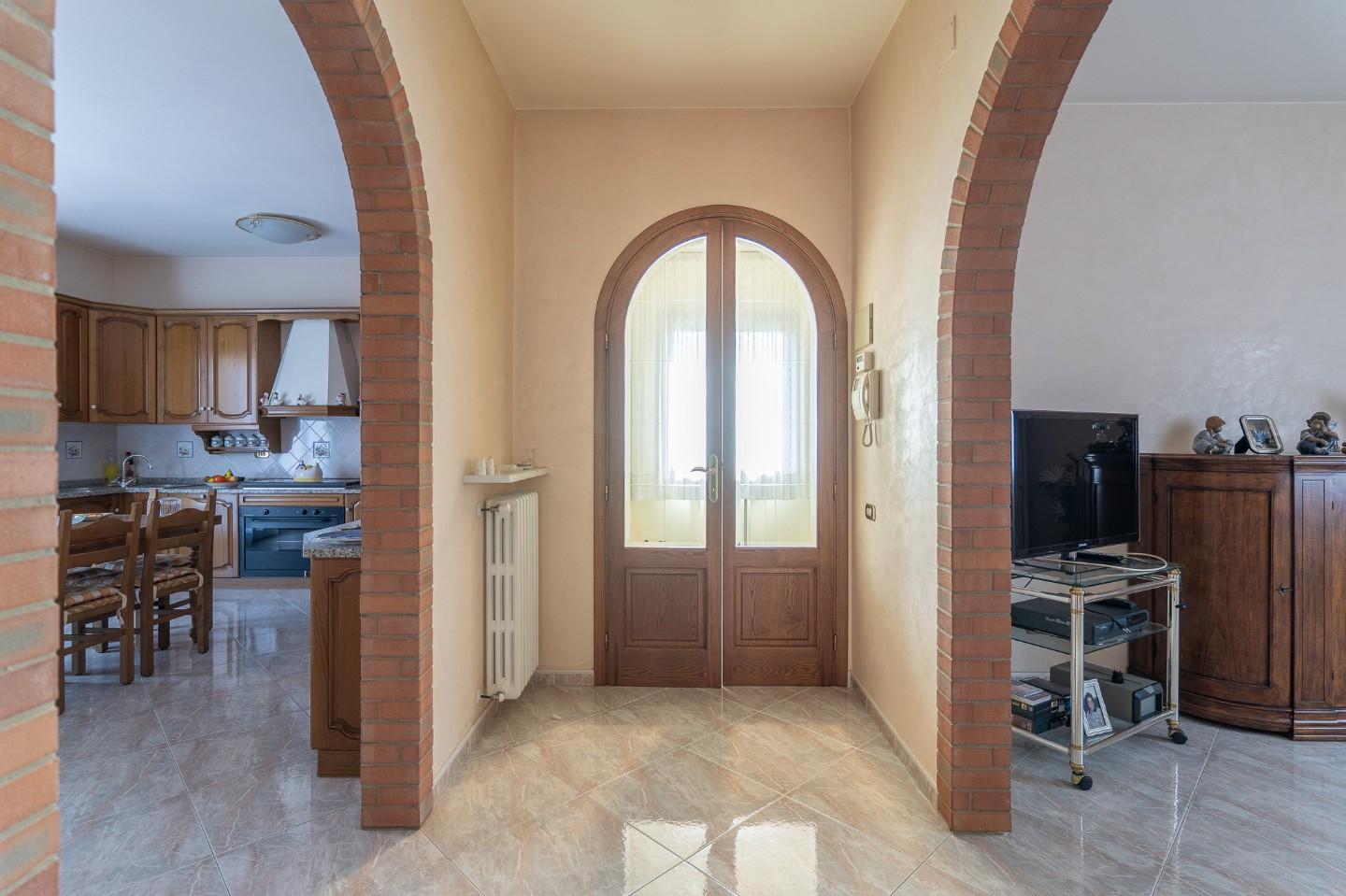 Villa bifamiliare in El Bosco 56029, Santa Croce sull'Arno