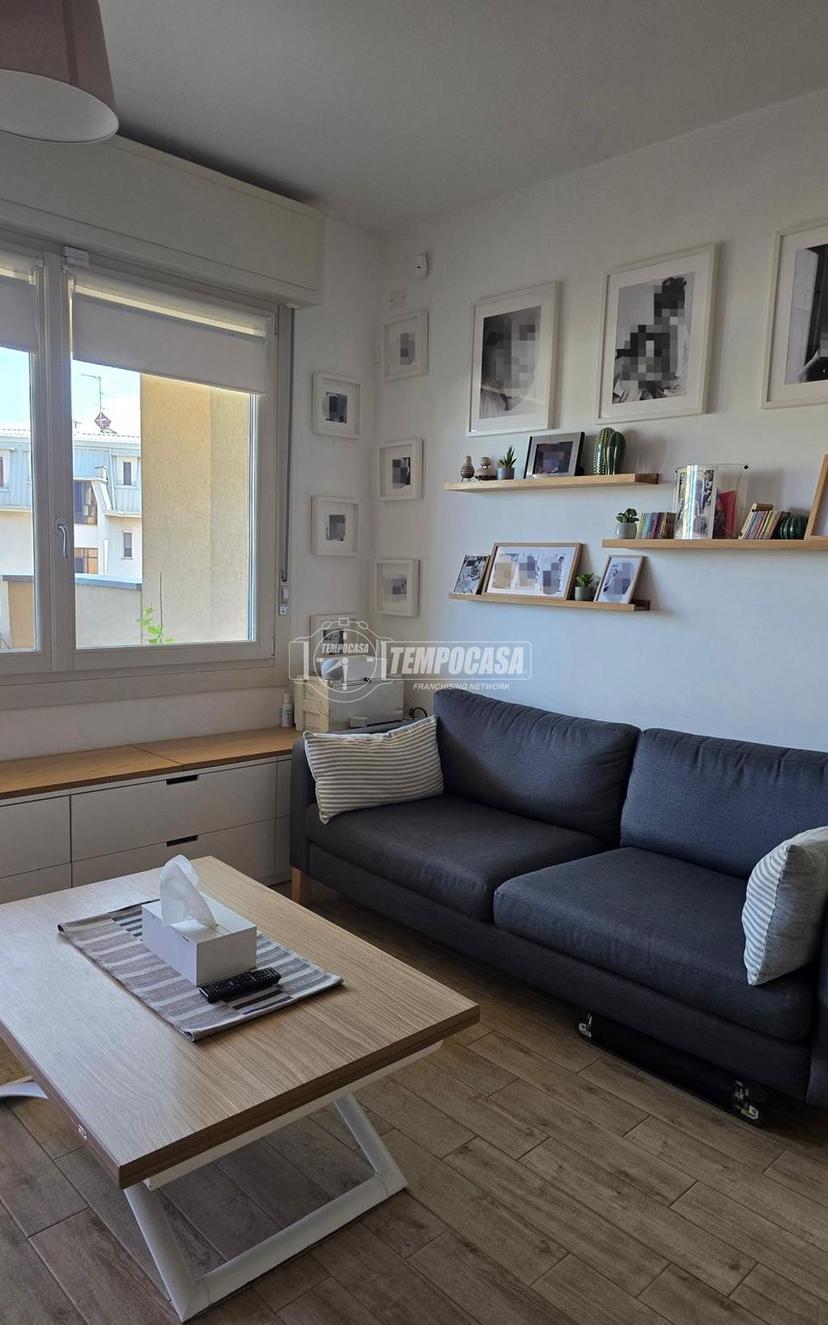 Trilocale in Via Luigi Calori, Locate di Triulzi