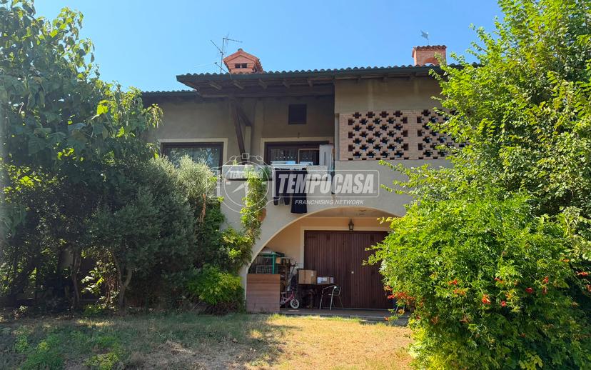 Casa indipendente in Via Scaldasole 17, Dorno