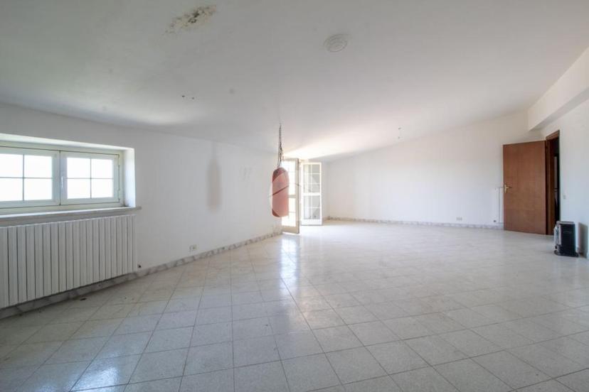 Quadrilocale in Via Crocetta 4, San Polo dei Cavalieri — foto 2 di 5