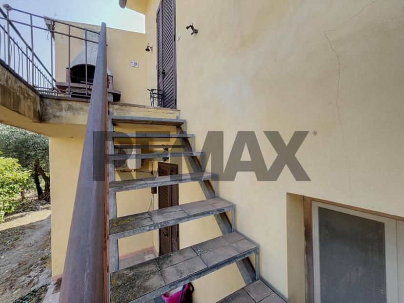 Casa indipendente in Contrada Santo Fino Snc, San Vito Chietino — foto 3 di 5
