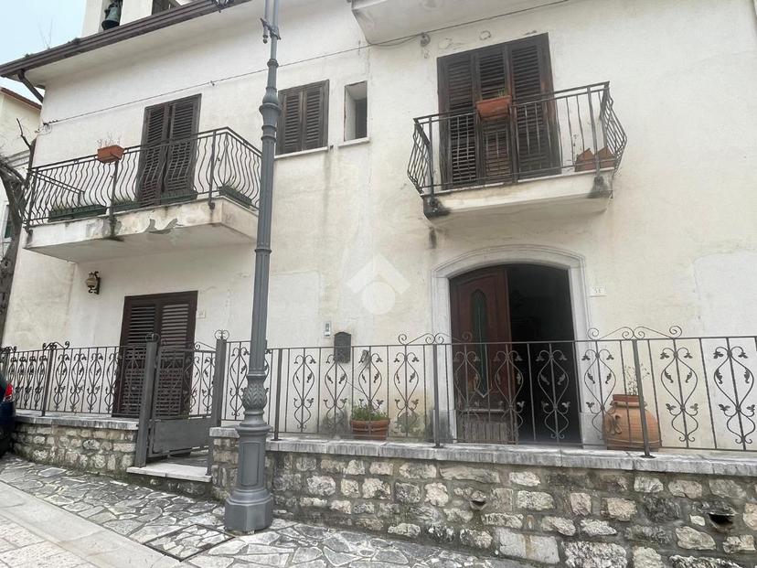 Villa in Strada Statale Tangenziale Ovest, Benevento — foto 5 di 5