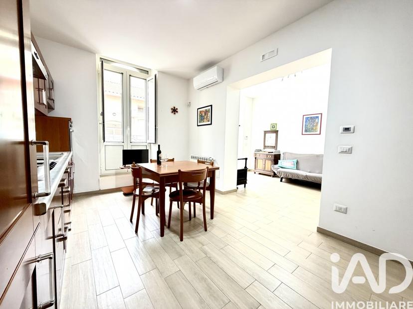 Casa indipendente in Via Cirenaica 1, Avola