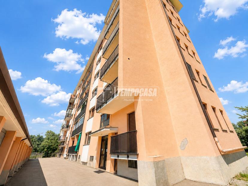 Trilocale in Via Montello, Caluso