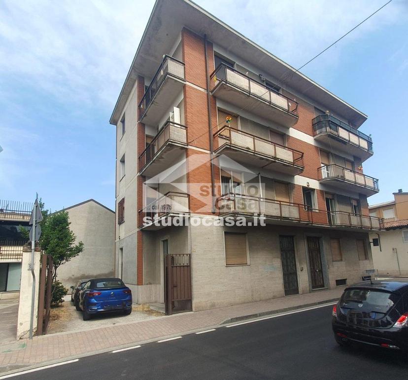 Bilocale in Via Mazzini, Sant'Angelo Lodigiano — foto 2 di 5