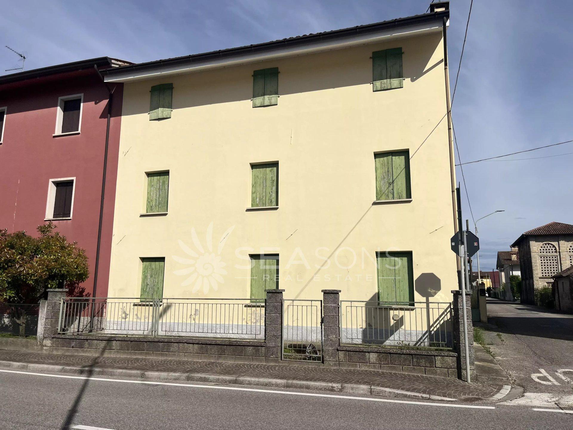 Appartamento in Vicolo Ronco, Pocenia