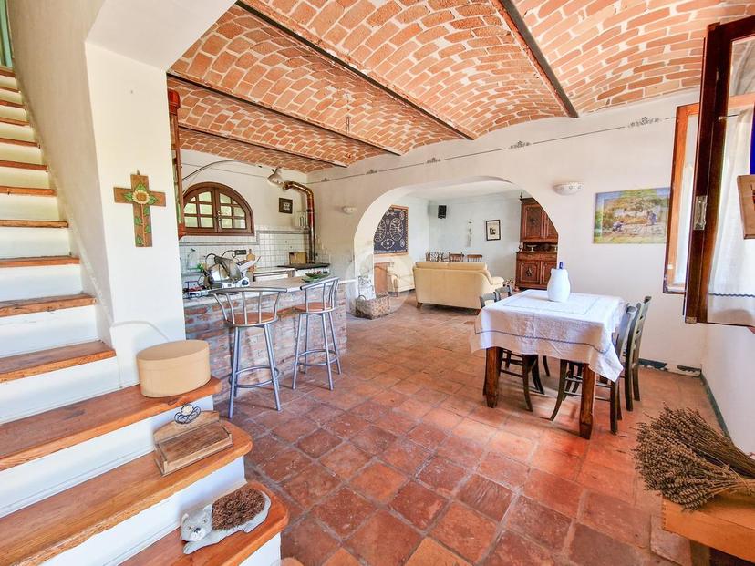Casa indipendente in Regione Torrazzo 24, Cantarana — foto 2 di 5