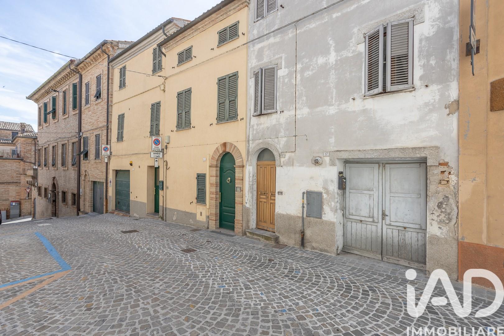 Casa indipendente in Via Sassaroli 15, Filottrano