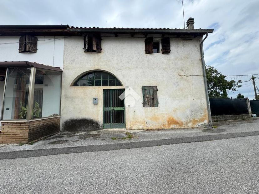 Rustico in Via Lavaio, Volpago del Montello