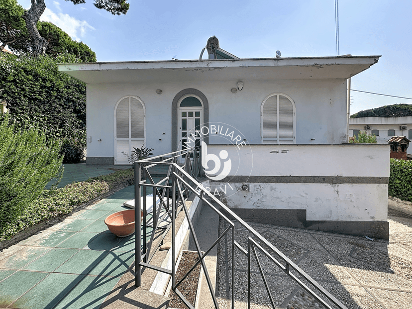 Villa unifamiliare in Via Tiziano, Santa Marinella — foto 5 di 5