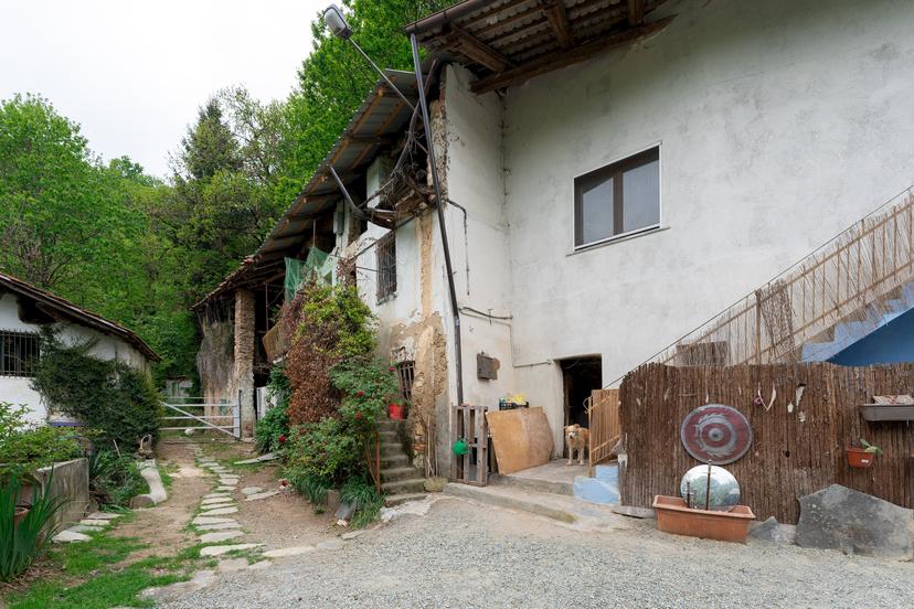 Casa indipendente in Via Bellini 3, Brondello — foto 5 di 5
